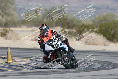 media/Nov-30-2025-TrackXperience (Sun) [[c0061d280f]]/2-Level 2/Session 3 Turn 5/